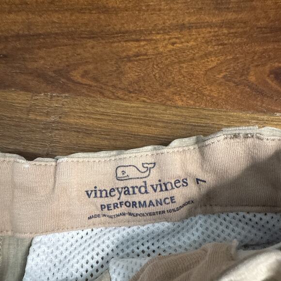 Boys Vineyard Vines Performance Breaker Pants 7-Khaki - Picture 2 of 4
